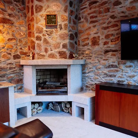 Casa Do Avo Tamanqueiro * Arco de Baulhe